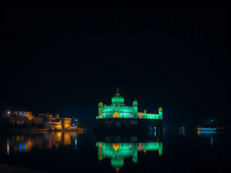 Arjun Mehta - Creative Director